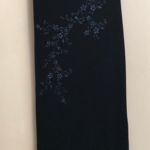 80's/90's Vintage Pulse Maxi Velvet Dress - Picture 2 of 3